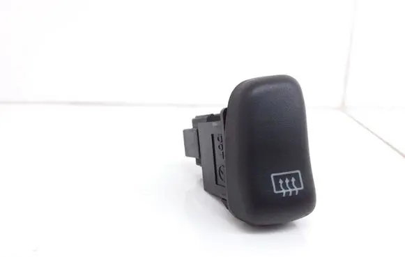 Subaru Impreza I Windscreen/window heater switch