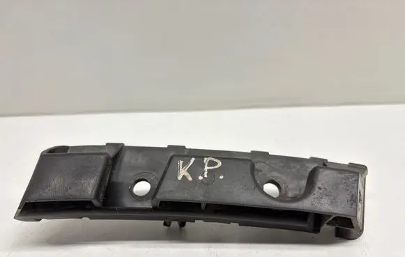 Peugeot 508 Front bumper mounting bracket 9686570380