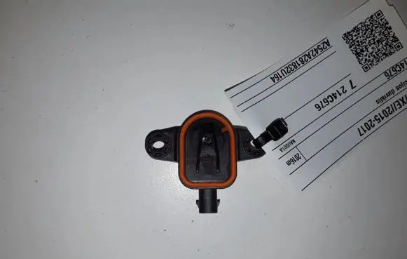 Jaguar XE Detonation knock sensor 7214C676