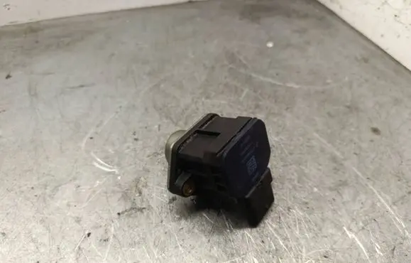 Mercedes-Benz B W246 W242 Camshaft position sensor A2709820503
