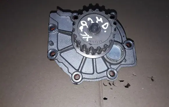 Volvo XC90 Water pump 1Z13723S