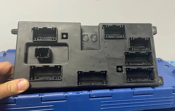 Jaguar F-Type Central body control module JX53-14F041-AB JX5314F041AB 581913F03