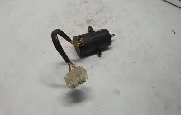 BMW 3 E46 Accelerator pedal position sensor 1712009 12721712009
