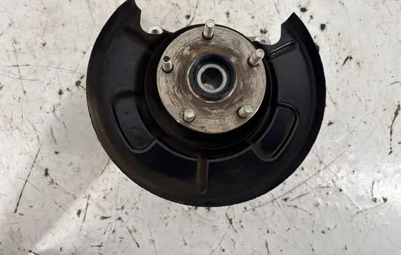Subaru Outback (BT) Rear wheel hub 28411AN02A