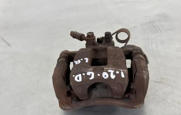 Hyundai i20 (GB IB) Rear brake caliper 58230C8300 58230-C8300