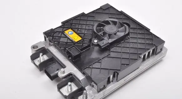 Suzuki SX4 S-Cross Voltage converter inverter 96460-74S00