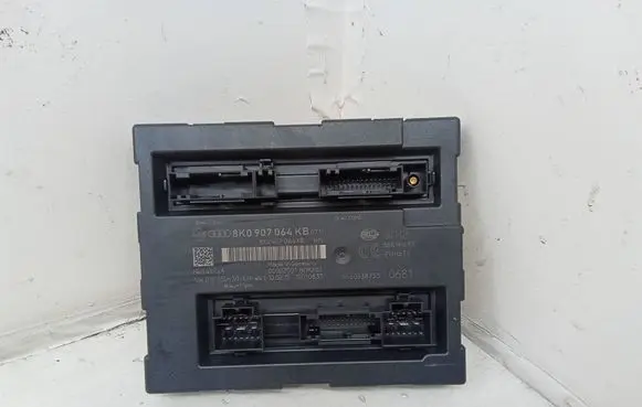 Audi A5 Sportback 8TA Comfort/convenience module 8K0907064KB 5DK01235030