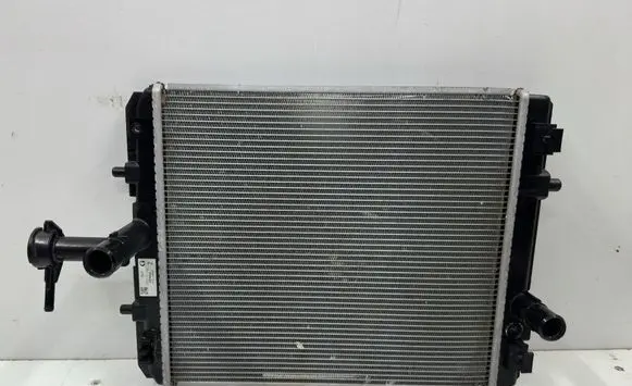 Peugeot 107 Intercooler radiator CZ422175-3583