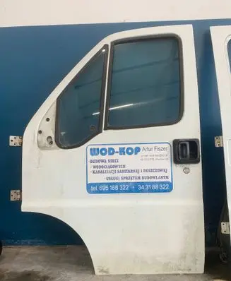 Fiat Ducato Front door