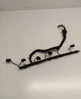 BMW 3 F30 F35 F31 Fuel injector wires 7560695