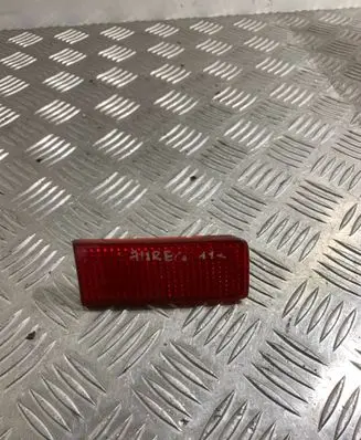Volkswagen Touareg II Rear tail light reflector 7P6945106