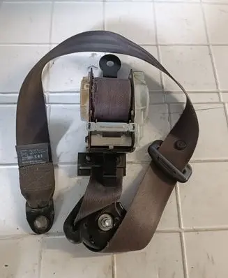 Hyundai H-1, Starex, Satellite Front seatbelt E11040950