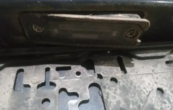 Volkswagen Golf V Number plate light