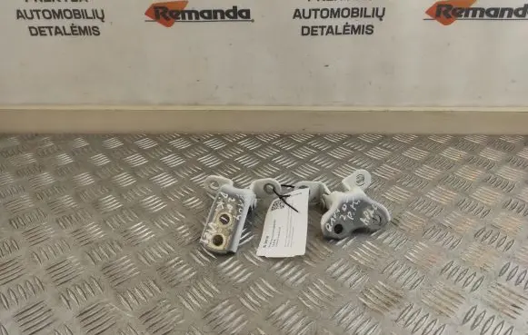 Toyota RAV 4 (XA50) Front door hinge set A046694