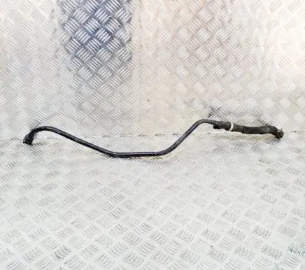 BMW i8 Engine coolant pipe/hose