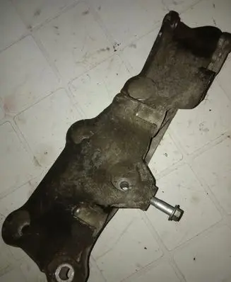Nissan Primastar Generator/alternator bracket 8200452166