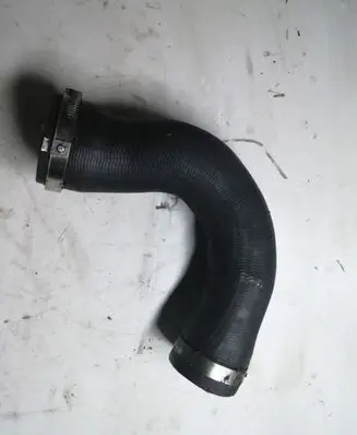 Volkswagen Golf VI Intercooler hose/pipe