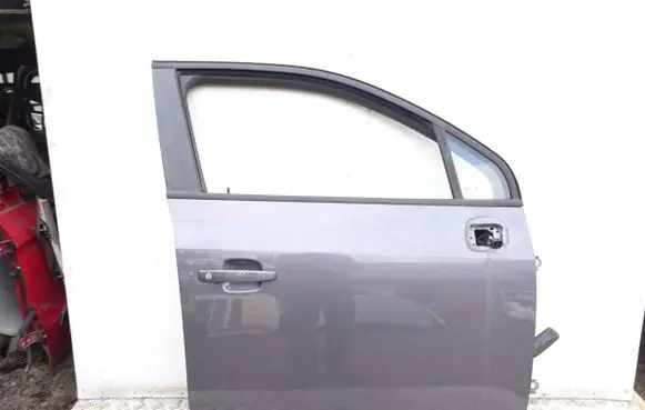 Chevrolet Orlando Front door dasf