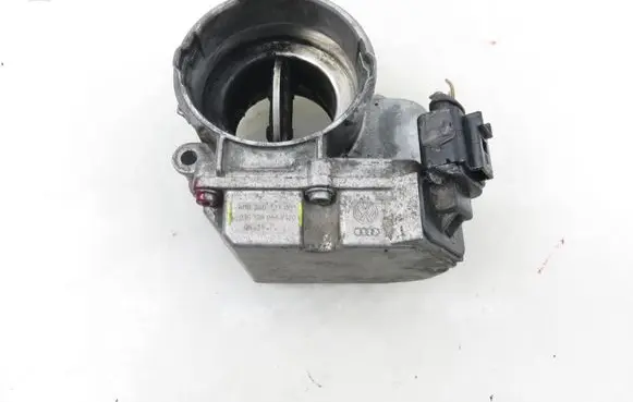 Volkswagen Golf V Throttle body valve 03G128063 408240121001 03G128063V120