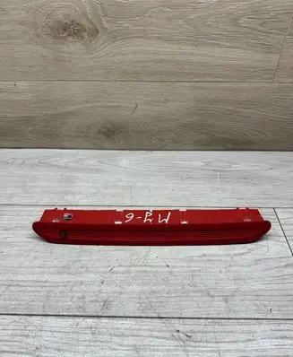 Volkswagen Golf Plus Third/center stoplight 5K0945087B