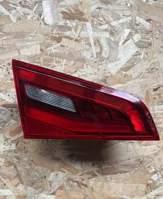 Audi A3 S3 8V Tailgate rear/tail lights 8V4945093A 000081110102504