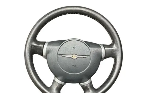 Chrysler Crossfire Steering wheel 1618939931 CD3133460041 101690A1