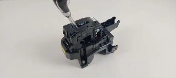Opel Insignia A Gear shifter/selector 20965276