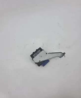 Toyota Yaris Day light relay 8281052050 0617004961