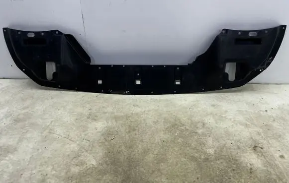 Mitsubishi Eclipse Cross Engine splash shield/under tray 18R