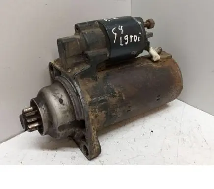 Volkswagen Golf IV Starter motor 02A911023R 0001125012