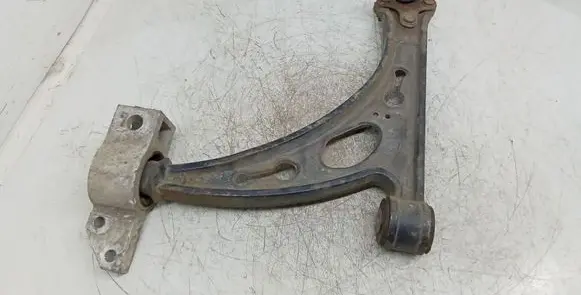 Volkswagen Touran I Front lower control arm/wishbone 1160500032