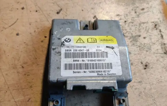 BMW 5 E60 E61 Airbag control unit/module 65776942100 6942100