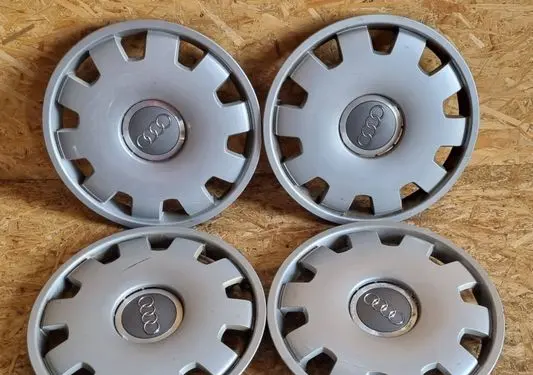 Audi A4 S4 B7 8E 8H R16 wheel hub/cap/trim 4B0601147D