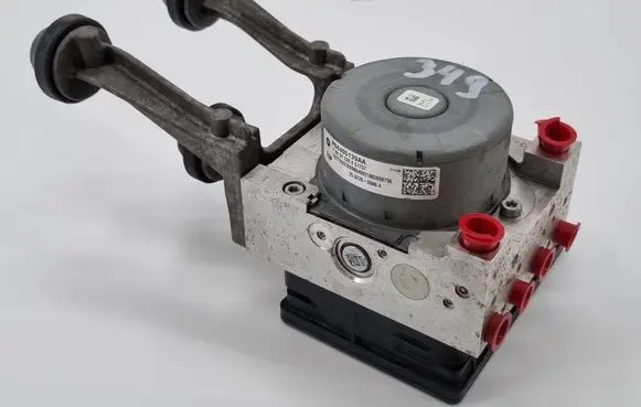 Dodge Challenger ABS Pump P68405139AA 68405139AA