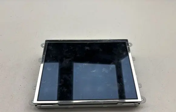 Chrysler Pacifica Screen/display/small screen P68316174AB 17122801 T000000233213