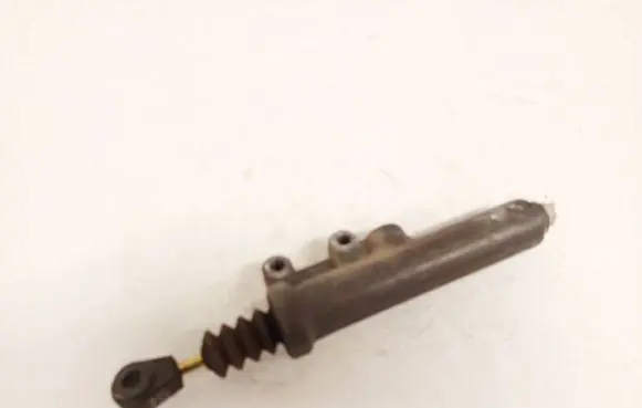 Mercedes-Benz C W202 Clutch master cylinder 2022900112