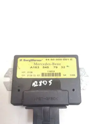 Mercedes-Benz ML W163 Transfer box differential control unit A1635457932
