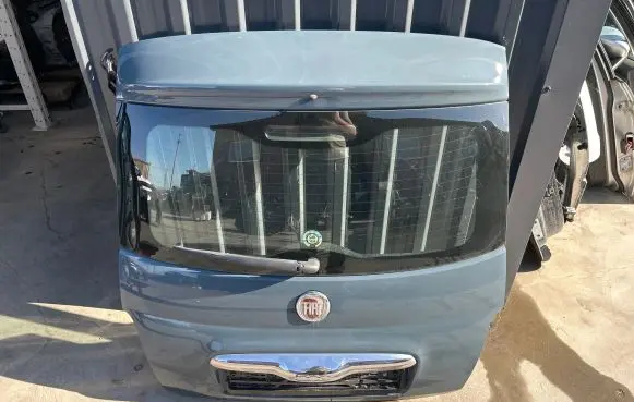 Fiat 500 Tailgate/trunk/boot lid