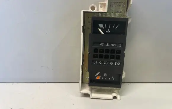 Nissan X-Trail T30 Other devices 88311157