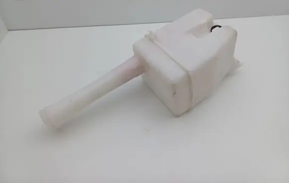 Suzuki Baleno EG Windshield washer fluid reservoir/tank 060850241