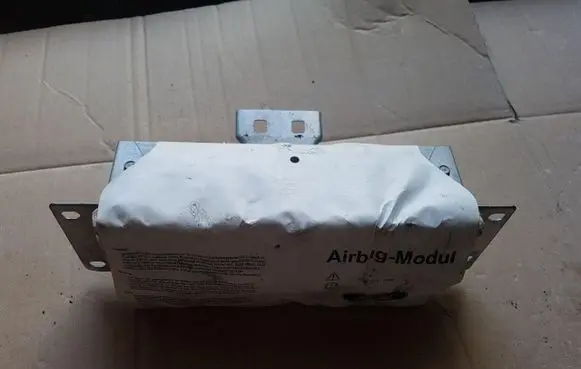 Ford Mondeo Mk III Side airbag 