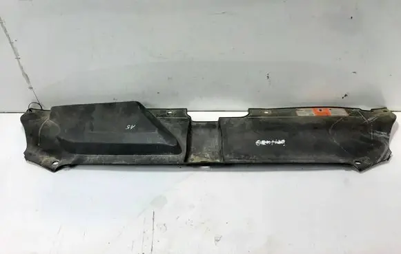 Audi A5 8T 8F Radiator trim 8T0807081A