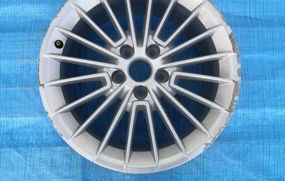 Audi A3 8Y R17 alloy rim 8Y0601025B