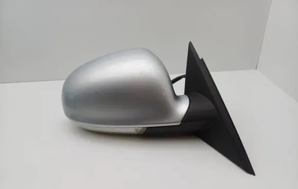 Volkswagen PASSAT B5.5 Front door electric wing mirror 010781