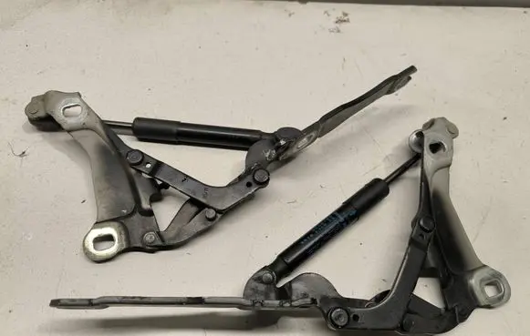 Mini One - Cooper Coupe R56 Engine bonnet/hood hinges 2751203