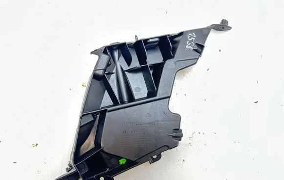 Audi A7 S7 4G Front bumper mounting bracket 4G8807283C