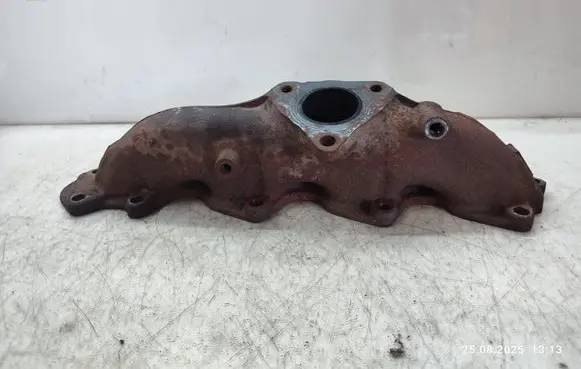 Mitsubishi L200 Exhaust manifold