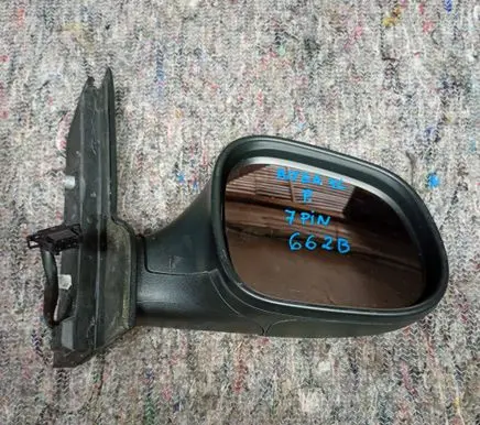 Seat Altea Front door electric wing mirror