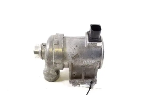 Volvo XC40 Water pump 31368715