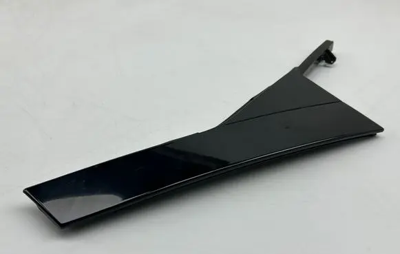Volvo XC60 Rear door glass trim molding 31294839 095142